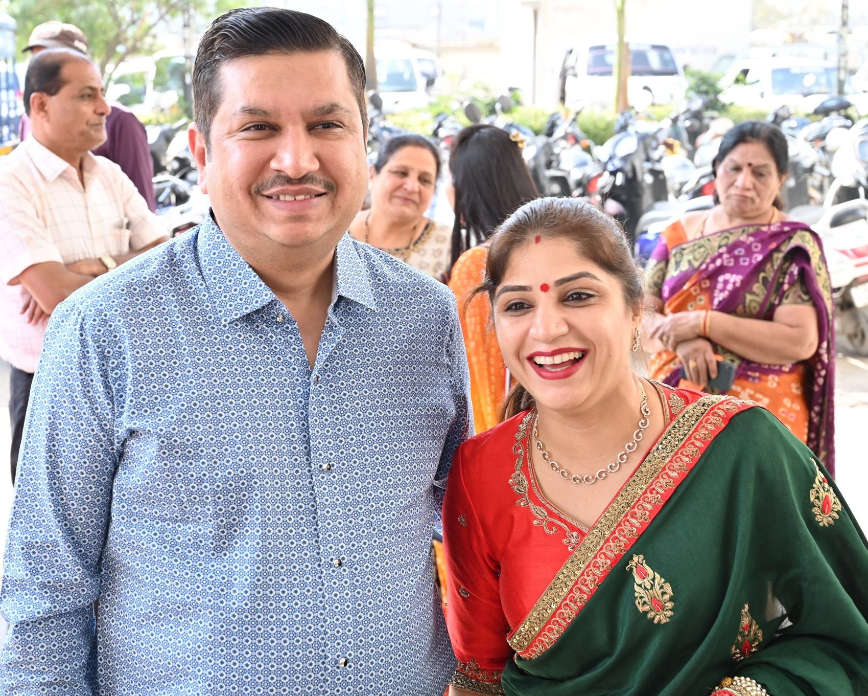 Rakesh Rajdev (રાકેશ રાજદેવ) and rupal rajdev રૂપલ રાજદેવ